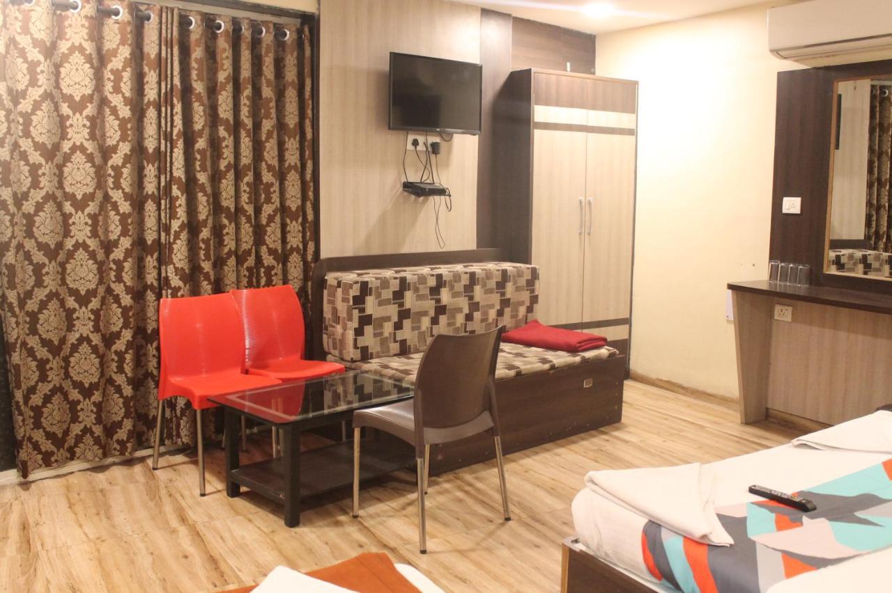 Mukesh Residency Pune Exterior foto