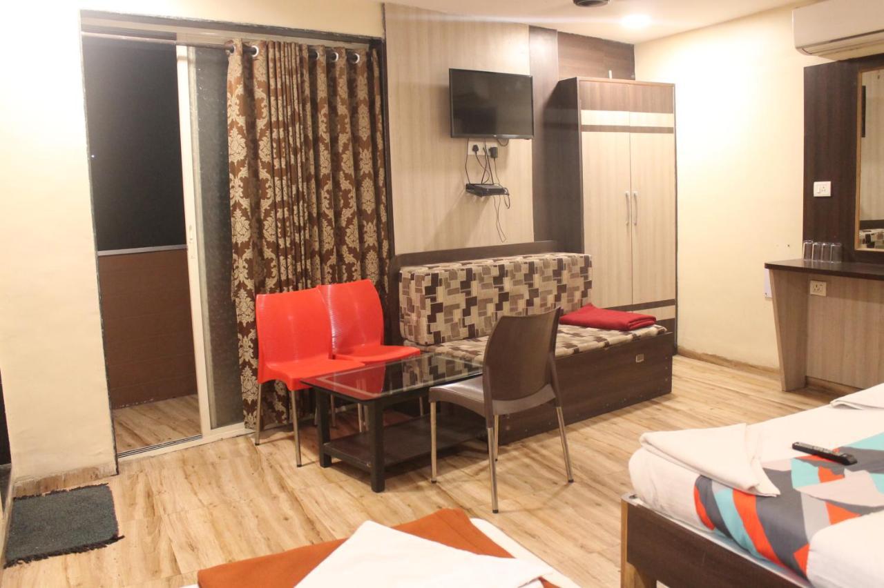 Mukesh Residency Pune Exterior foto